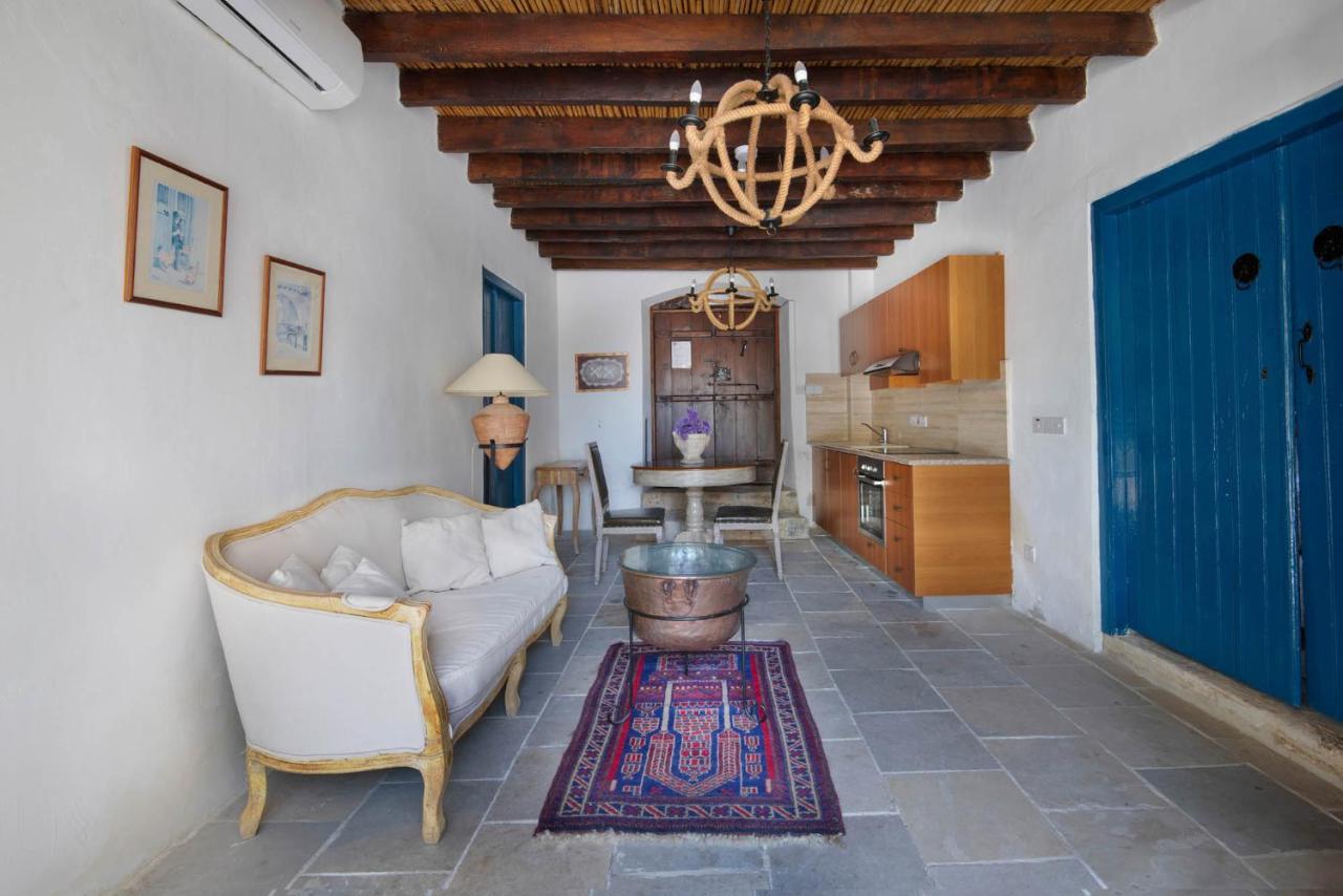 Meleni Cottage Houses Parekklisia エクステリア 写真