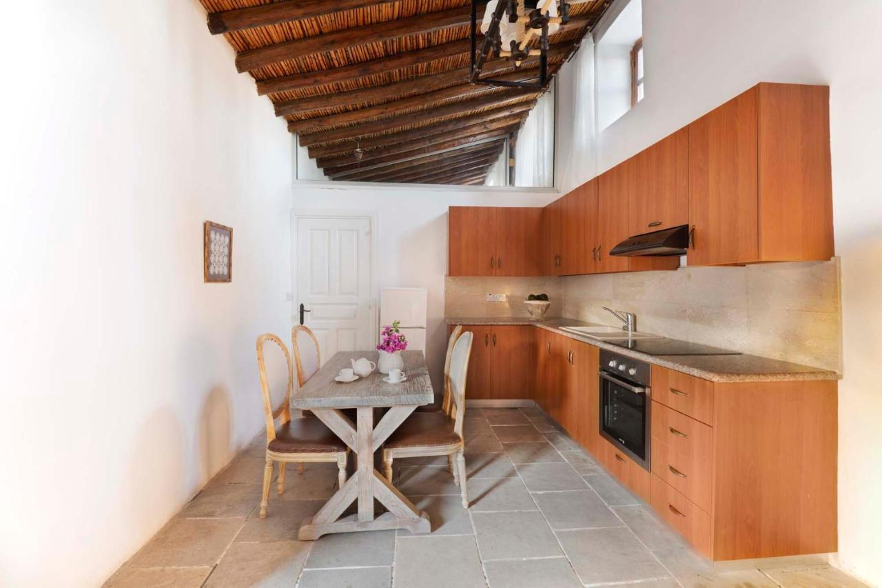 Meleni Cottage Houses Parekklisia エクステリア 写真